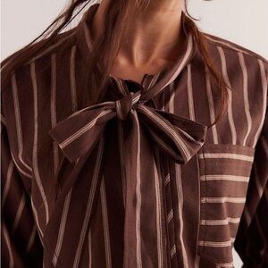NWT We The Free Tied With A Bow Shirt: Size Large